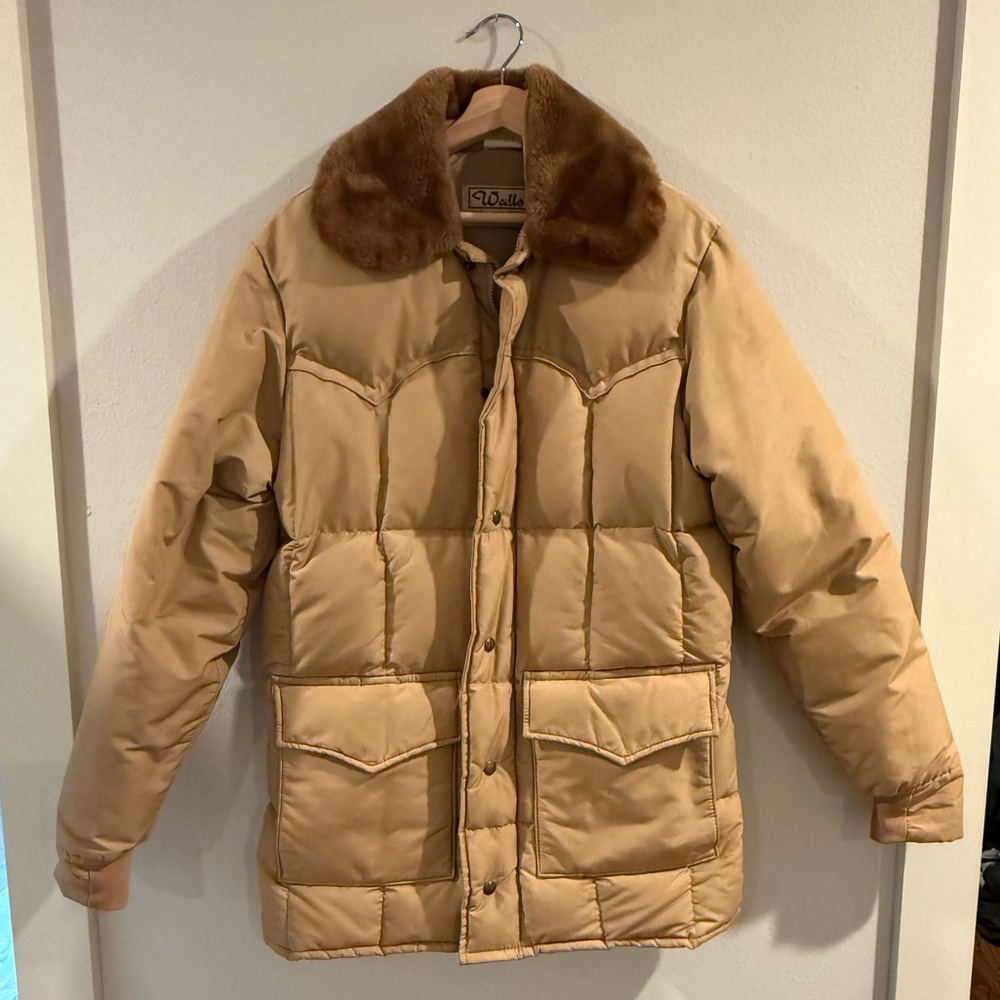 Vintage Walls Blizzard-Pruf Down Jacket Tan Faux Fur Collar USA Men’s 46 Coat